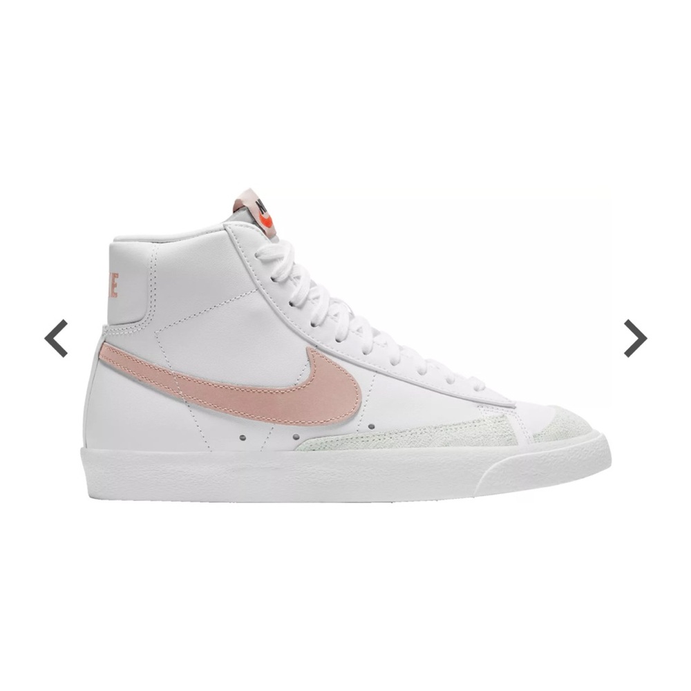 Nike Blazers White and Pink Sneaker Women’s 8.5
